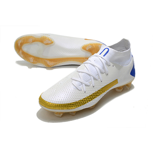 Chaussures de football respirantes Sufei OEM en gros d'usine, pas chères, pour hommes, professionnelles, blanches, avec semelle intermédiaire en PVC, pour enfants, entraînement extérieur, en maille - Product Image 3