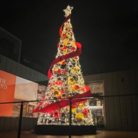 Grande lumière de sapin de Noël LED RVB décoration extérieure étanche pour centre commercial de parc et affichage d'événement