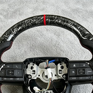 Volante de Fibra de Carbono Personalizado para <span class=keywords><strong>Toyota</strong></span> N70 Hilux Prius Fortuner Hilux Fj Cruiser Lc200z 120 150 Yaris Tacoma Lc 4Runner - Product Image 2