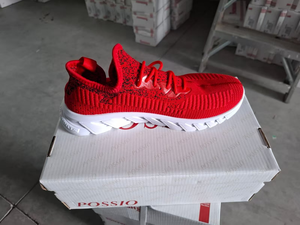 Scarpe da Corsa Unisex 2582H con Tomaia in Rete Rossa, Suola in Gomma e Intersuola in EVA - Product Image 3