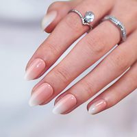 Druk op de nagels, Vanille Crème Amandel, Medium Amandel, Ombre, 32 stuks |   Meer dan 2 weken draagbaar, natuurlijke nagels van salonkwaliteit, 10 minuten