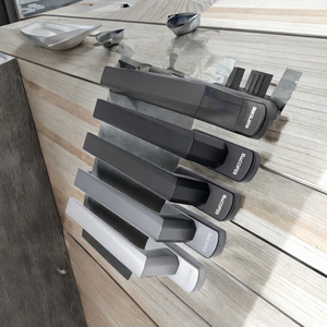 Manilla de Ventana de Aleación de Zinc Moderna y de Lujo Bacofes, Cerradura para Ventanas Abatibles y Giratorias, Fácil Instalación, Garantía de 3 Años - Product Image 3