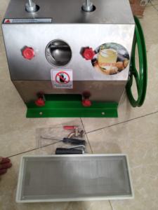 Wholesale Own Brand 304 Stainless Steel Mini Sugarcane <b>Juice</b> Extractor <b>Machine</b> with 1 Year Warranty - Product Image 3