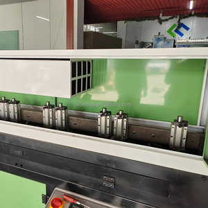 Máquina automática de corte y limpieza de bobinas de hilo residual para la fabricación de bolsas de PP tejidas - Product Image 6