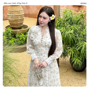 Vestido Maxi de Gasa Floral para Mujer con Cuello con Volantes, Manga Larga, Cintura Fruncida y Corte Fluido en Línea A, Venta al por Mayor OEM ODM - Product Image 4
