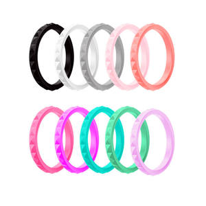 Anello sportivo all'ingrosso con anello in Silicone a forma di diamante per la decorazione giocattolo per anello di coppia in Silicone personalizzato colorato per regalo - Product Image 1