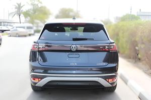 Voiture électrique Volkswagen ID6 CROZZ 2023 à quatre roues motrices - Product Image 2