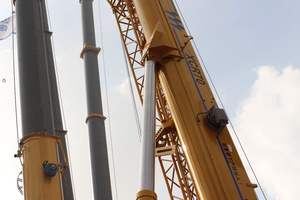 Crane Hidrolik Mobile 70 Ton untuk Medan Berat XCR70_Y Mesin Pengangkat Truk Crane Mobile Crane untuk Dijual - Product Image 5