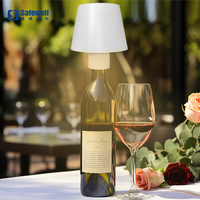 Lampe rechargeable pour bouteille de vin Lampe de table portable à intensité variable pour restaurant bar