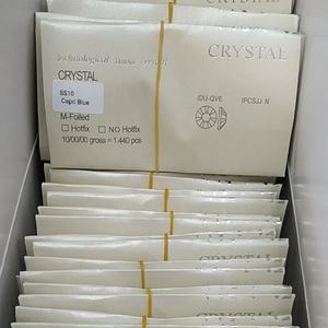 Yantuo, оптовая продажа с фабрики, Кристаллы SS20, кристаллы с плоской задней стороны, не горячие, стразы для чашек - Product Image 1