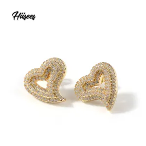 Nouveau laboratoire à la mode cultivé diamant hommes boucles d'oreilles femmes coeur goujon glacé 18k plaqué or cz coeur boucle d'oreille pour les filles