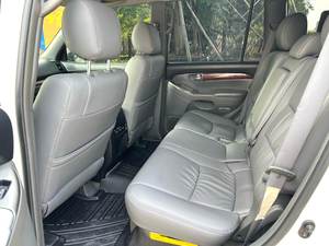 Toyota <span class=keywords><strong>Prado</strong></span> 4.0L 5AT <span class=keywords><strong>GX</strong></span> Sports DVD Edition 5 places SUV intermédiaire 4x4 intégral, modèle 2004-2025, occasion, prêt à l'exportation en Chine, stock disponible - Product Image 5