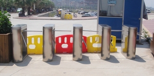 Cổng Quay Cao Giá Xuất Xưởng Cổng Quay Chân Máy Kiểm Soát Ra Vào Vân Tay Giá Xuất Xưởng Cho Phòng Tập Thể Dục Kiểm Soát Ra Vào Nhà Máy Giá Rẻ - Product Image 3