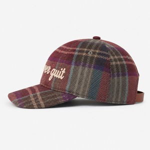 Casquette de baseball ajustable à 6 panneaux en laine tweed avec logo personnalisé T&L et broderie plate - Product Image 3