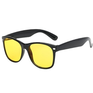 Gafas de sol Miding unisex con lentes de resina, protección UV400 clase 2, para actividades al aire libre - Product Image 2