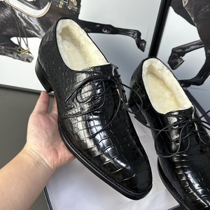 รองเท้าอ็อกซ์ฟอร์ดบุขนหนังจระเข้แท้ 100% สำหรับผู้ชาย สีดำเงา แบบผูกเชือก สำหรับฤดูหนาว เหมาะสำหรับงานทางการ - Product Image 5