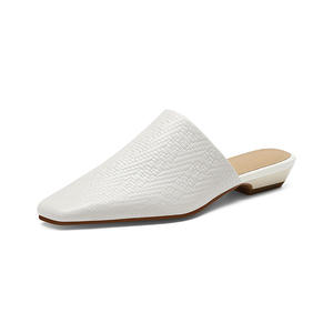 Nouvelles pantoufles d'été brodées, antidérapantes, à enfiler, style tendance - Product Image 2