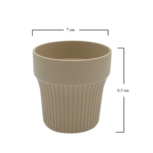Vasi per Piante Grasse 7x6,5 Cm Rotondi Beige in Resina Resistente ai Raggi UV per Interni - Product Image 2