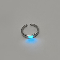Bague Lumineuse Cœur Bleu Rose pour Femme, Bague Fluorescente qui Brille dans le Noir, Bague Ajustable pour Couple