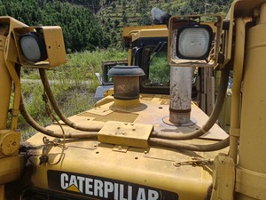 Bulldozer Usado D9R con Capacidad de Aplicación de Aserrín de 10m y Alta Eficiencia Operativa para Maquinaria de Construcción - Product Image 5