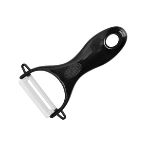 Essentiels de cuisine : Ensemble de 3 pièces en acier inoxydable – Affûteur de couteaux, petit couteau, éplucheur de fruits, pierre à aiguiser avec manche - Product Image 6