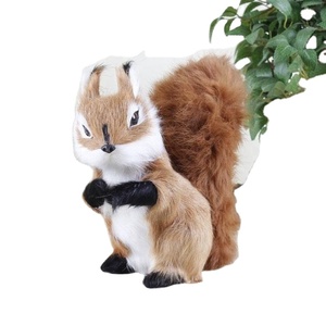 Peluche d'écureuil réaliste en fourrure artificielle <span class=keywords><strong>de</strong></span> style animé - Product Image 6