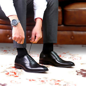 Nouvelles Bottes Classiques de Designer pour Hommes en Cuir Véritable Automne-Hiver 2025 – Confortables, Imperméables et Antidérapantes pour le Travail - Product Image 4