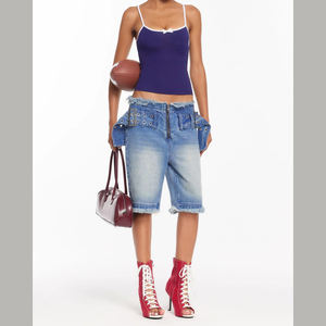 Shorts de Mezclilla de Cintura Baja y Corte Holgado, Lavado Desteñido Azul Claro, <span class=keywords><strong>con</strong></span> Cinturón, Unisex, <span class=keywords><strong>con</strong></span> Ojales, Cierre de Cremallera, Bordes Deshilachados, Diseño 2026 - Product Image 5