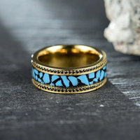 Bijoux pour hommes Délicate pierre Cz noire pavée Bague de fiançailles en titane plaqué or 18K incrustée de diamants turquoise Bague de fiançailles