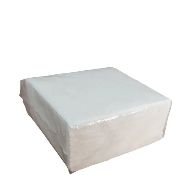 Meilleur Prix 3 PLIS 17 "* 17" 1/4 Pli Pâte Vierge Blanc en gros serviette de Table dans le restaurant