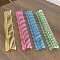 Support pour tuiles de Mahjong américain avec poussoir, vendu individuellement. Un ensemble de quatre poussoirs transparents de 20 pouces avec grille.