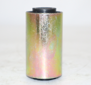 8-97074826 8-97074826-A 8-94130354 8-94130354 Douille de ressort à lames arrière pour ISUZU NKR55 4J 700P NPR NKS NQR NNNR NLR <span class=keywords><strong>NJR</strong></span> - Product Image 1