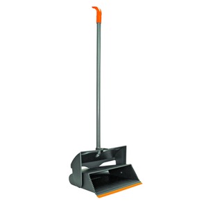 Recogedor de polvo TANDEM con mango surtido - Product Image 1