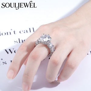 Anillo Solitario con Corona Chapado en Oro <span class=keywords><strong>de</strong></span> 14K Souljewel, con Zirconia Cúbica 3A <span class=keywords><strong>de</strong></span> Alta Calidad, Estilo Hip Hop para Mujer - Product Image 2