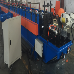 Machine de formage de rails de guidage inférieurs pour portes à enroulement, machine de formage de <span class=keywords><strong>profil</strong></span>és et rails de guidage inférieurs pour portes à enroulement - Product Image 2