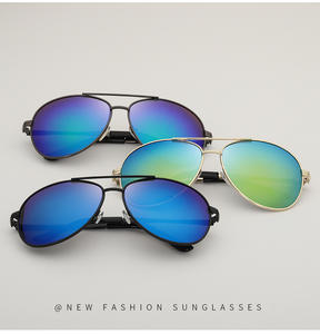 نظارات شمسية فاخرة للرجال بتصميم الطيارين، إطار من السبائك، عدسات مستقطبة، نظارات شمسية متينة محمية من الأشعة فوق البنفسجية، إكسسوار للنساء - Product Image 2