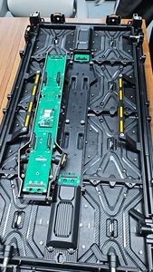 Écran LED de haute performance 3 en 1, hub-board, écran vidéo mural P1.9, fond de scène, location d'écran LED pour événements - Product Image 5