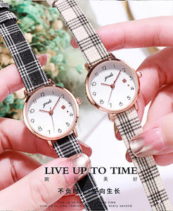 Reloj de Pulsera de Cuarzo Casual de Lujo para Mujer, con Correa de Cuero a Cuadros, Resistente al Agua, Especial de Navidad - Product Image 2