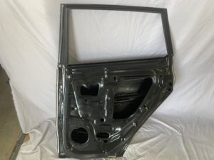 <span class=keywords><strong>Prix</strong></span> d'usine de haute qualité Kit de carrosserie automobile Panneau latéral de voiture Panneau de porte central en acier pour Changan CS35 - Product Image 2