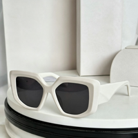Lunettes de soleil tendance unisexes Polygon White Square Full Rim avec verres dégradés, protection UV400 pour une utilisation en extérieur