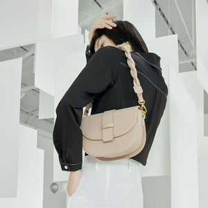 Nuevo bolso de hombro de cuero moderno y sencillo, bolso informal tipo bandolera, bolso de mano de cuero vacuno de lujo para mujer - Product Image 1