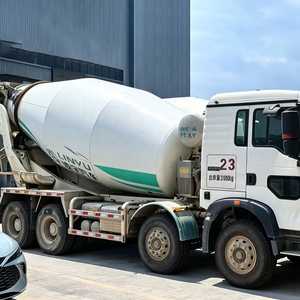 รถผสมคอนกรีตมือสองคุณภาพสูง Sinotruk HOWO 8×4 ขนาด 10 ลูกบาศก์เมตร พร้อมเครื่องยนต์ดีเซล - Product Image 1