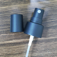 Pompe de pulvérisation de parfum 20/410 liquide de pulvérisateur de brume noir mat d'échantillon gratuit