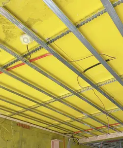 Kart toka şekli ana hafif çelik omurga tavan inşaat malzemesi ana kanal tavan alçıpan Metal saplama kürk toplama kanalı