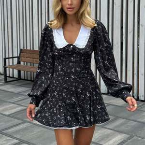 <span class=keywords><strong>Dropshipping</strong></span> Femmes Romantique Rétro <span class=keywords><strong>Boutique</strong></span> Française Mini Robe A-ligne Col en Dentelle Florale Sexy Manches Longues Casual Plain Dyed - Product Image 1