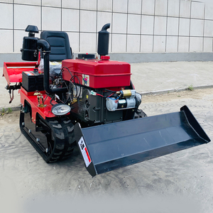 Tracteur compact à chenilles rouge, moteur diesel, cultivateur de sol agricole avec coupe-herbe pour usage agricole - Product Image 2