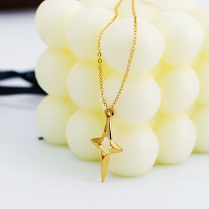 Collar de Joyería con Colgante de Estrella de Cuatro Puntas en Acero Inoxidable 316L, Chapado en Oro de 18k, Resistente al Agua y al Deslustre, para Mujer - Product Image 3