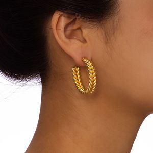 2025 New Release 18K <b>Gold</b> <b>Plated</b> Brass Metal Minimalist Geometric Textured Braid C <b>Hoop</b> Stud <b>Earrings</b> Classic Style - Product Image 4