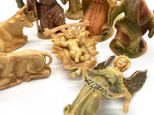 Crèche de Noël vintage sur mesure en gros, figurines religieuses de Noël, Marie, Joseph, le bébé Jésus pour la décoration de Noël - Product Image 3