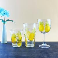 Vente en gros de tasses créatives en plastique épais en acrylique flamant rose verres créatifs en verre pour jus et eau